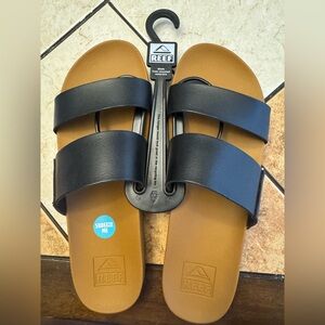 Women’s Reef Sandals.